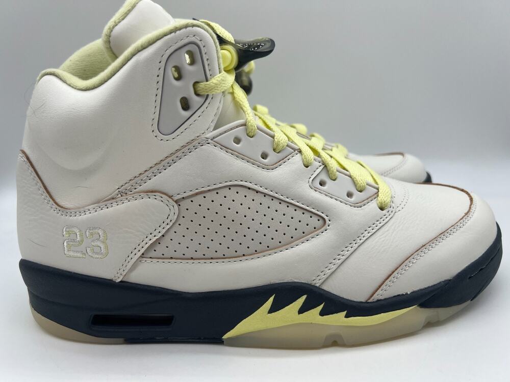 Jordan 5 Retro Luminous Green IM7592-130 Women Size 10.5 New